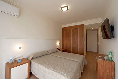 Single Room with Terrace