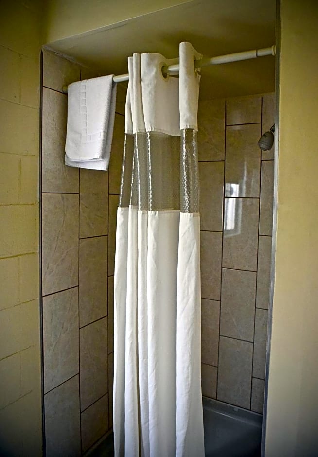 Travel Inn Redding