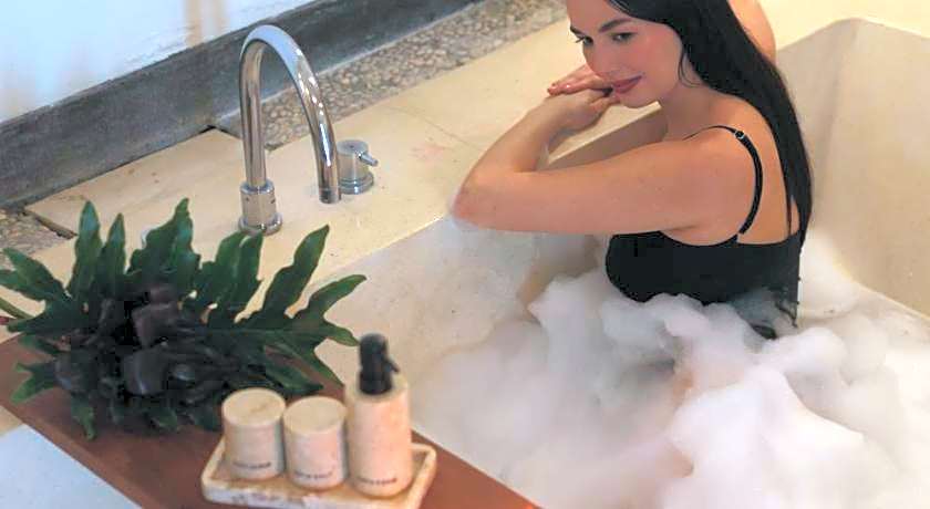 The Seminyak Suites Private Villas 