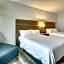 Holiday Inn Express Hotel & Suites Laurel
