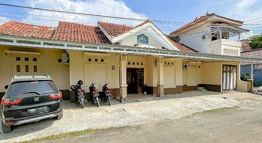 Urbanview Hotel Sany Cirebon