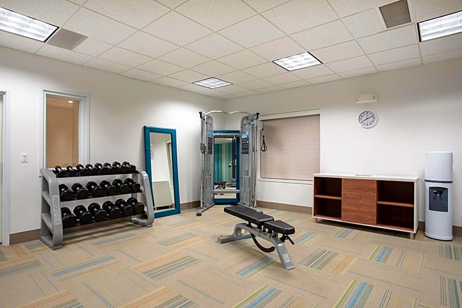 Holiday Inn Express & Suites Manhattan By IHG