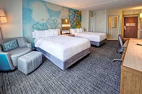 Room, 2 Queen Beds (Mobility/Hearing Accessible, Tub) (2 Queen Beds)