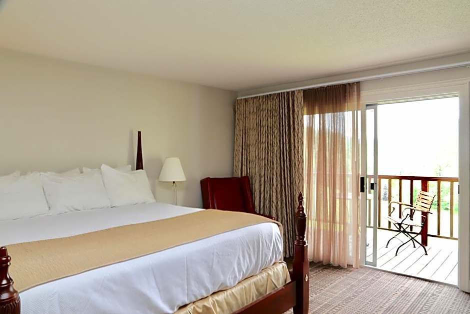 Fairbanks Inn