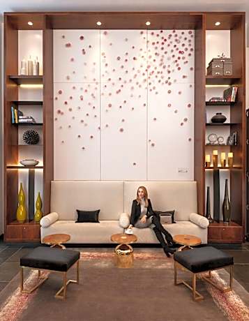 Executive Hotel Cosmopolitan