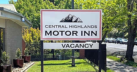 Central Highlands Motor Inn