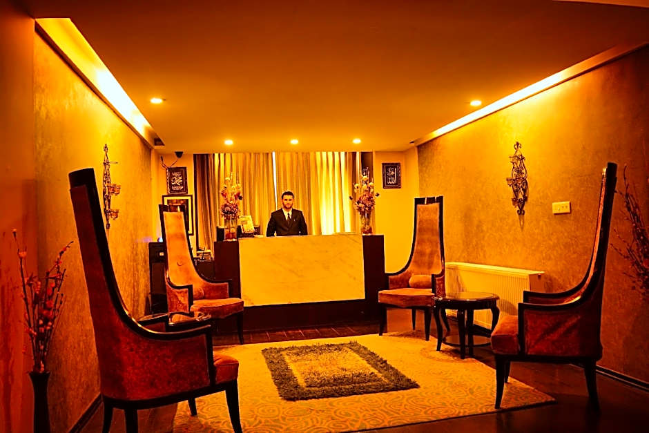 Hotel Pine Spring Gulmarg
