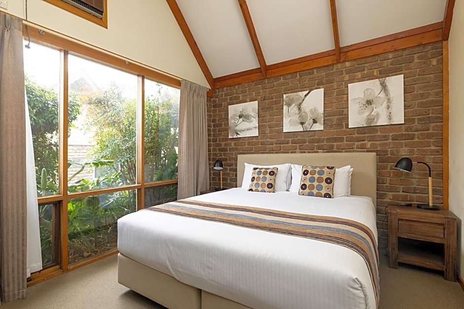 The Hahndorf Lodge