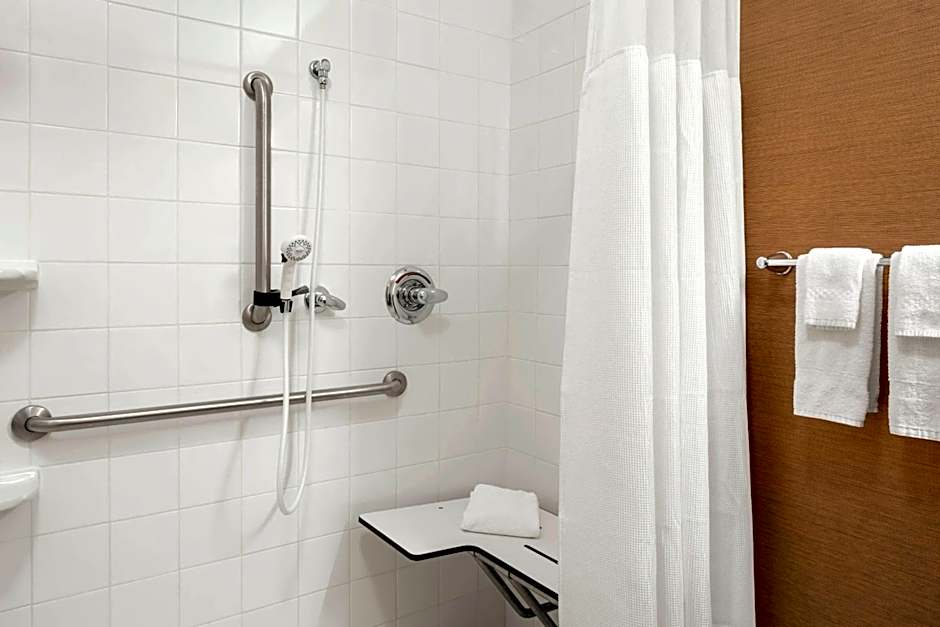 Fairfield Inn & Suites by Marriott Lima