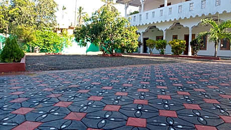 Marilyn guest house