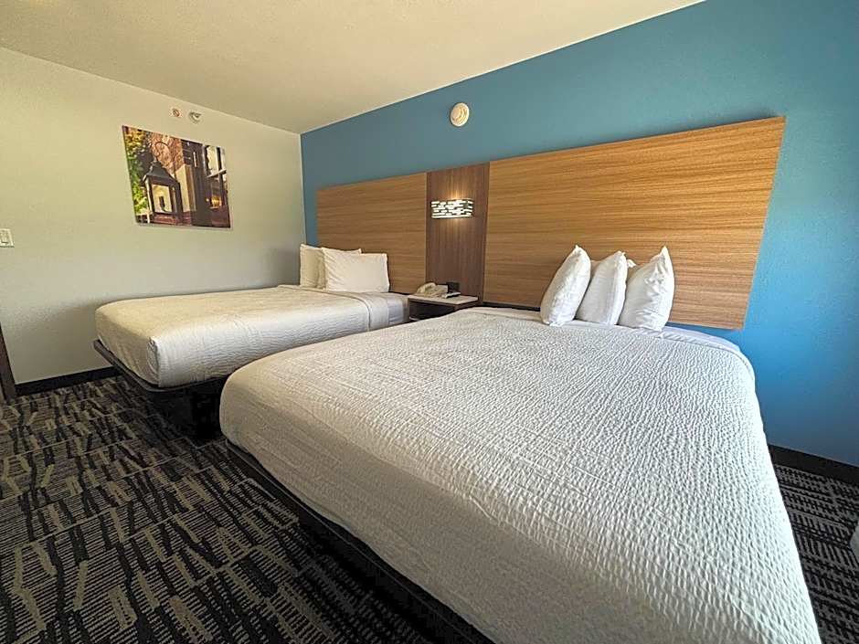 Jacksonville Inn & Suites