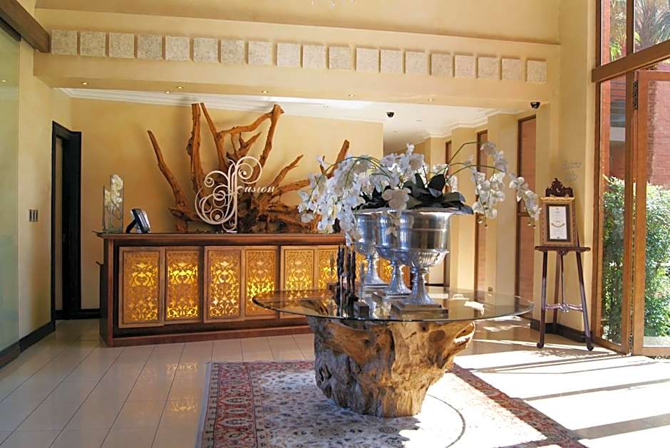 Fusion Boutique Hotel