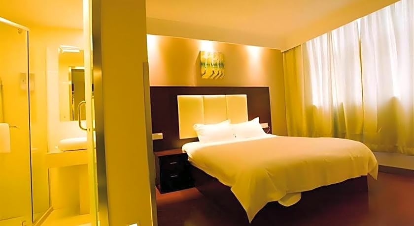 GreenTree Inn Nanjing Railway Station Bus Station Business Hotel