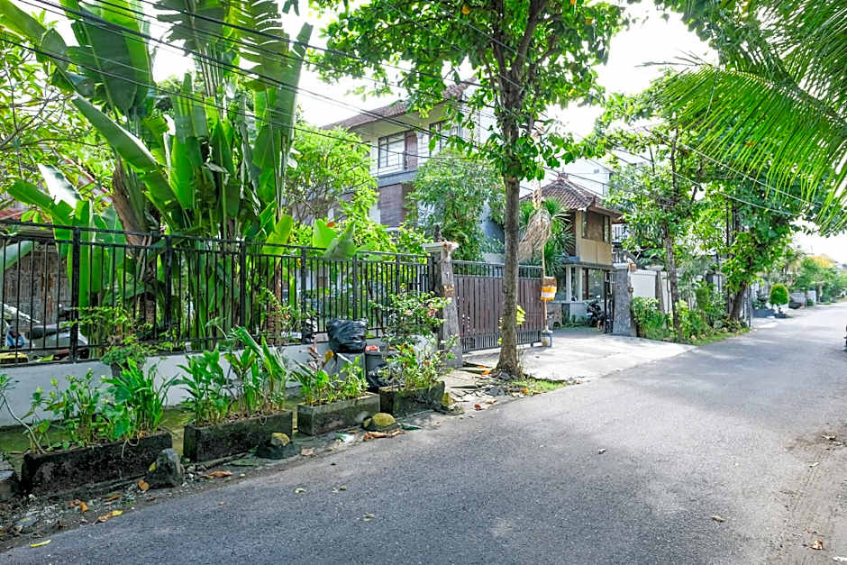 Urbanview Hotel Wayan Mansion