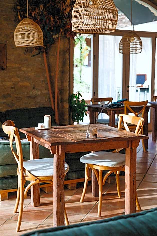 ECOTurisme Can Buch HOTEL