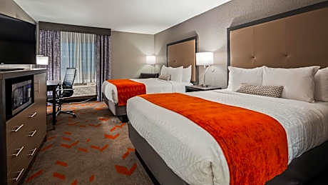 Queen Room with Two Queen Beds - Non-Smoking