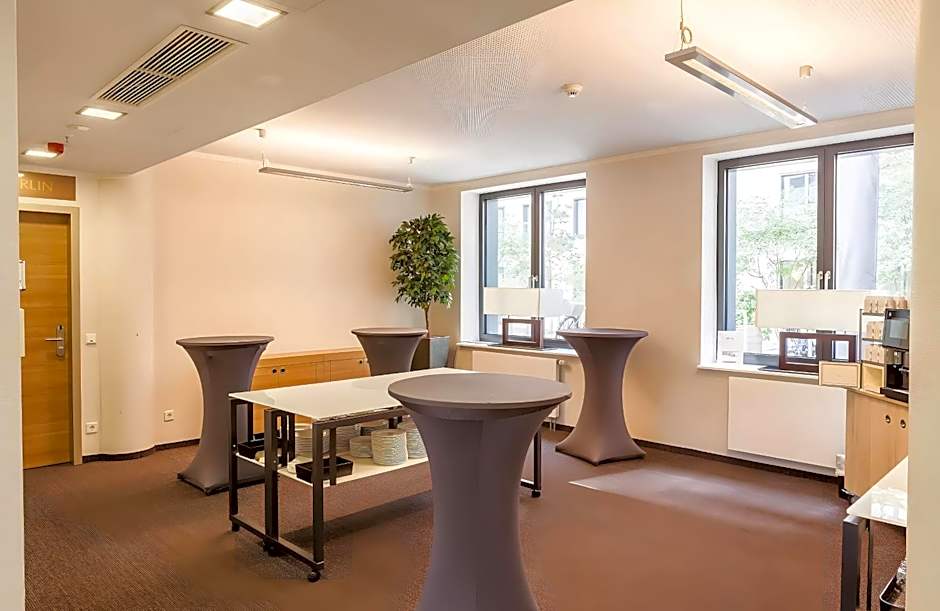 H4 Hotel Berlin Alexanderplatz