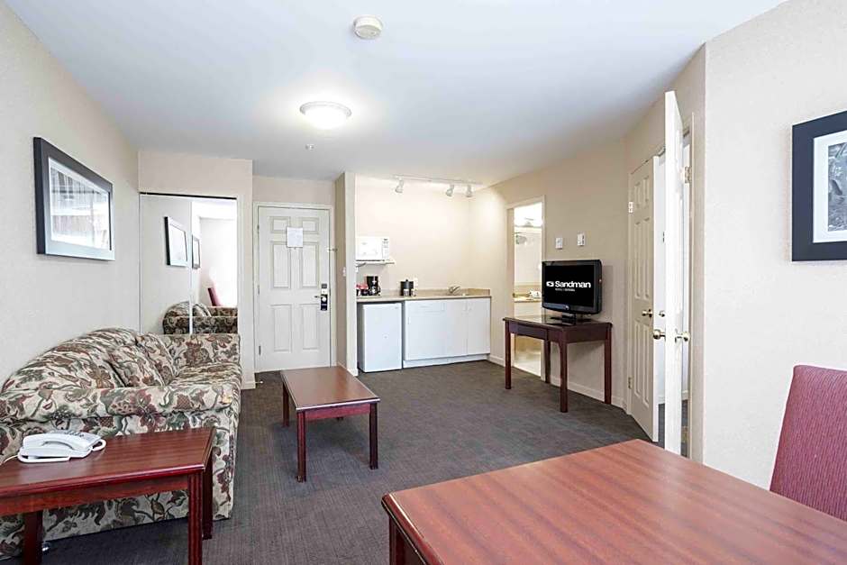 Sandman Hotel Quesnel