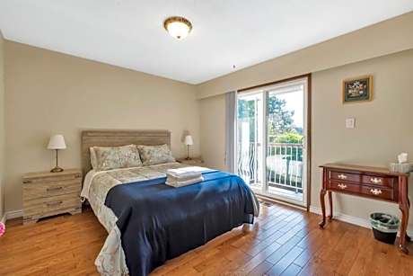 Orchid House near Vancouver YVR Airport