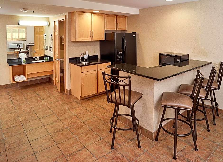 Livinn Hotel Minneapolis North / Fridley