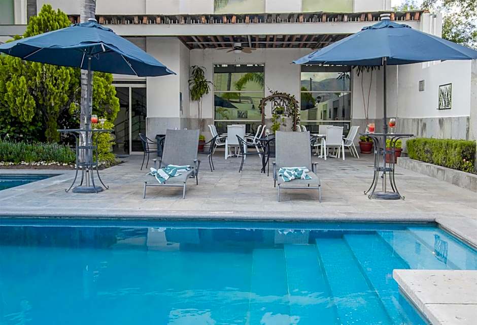 Hecthorny San Carlos Tequisquiapan, BW Signature Collection