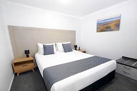 One-Bedroom Apartment  No Sea View (4 Adults)