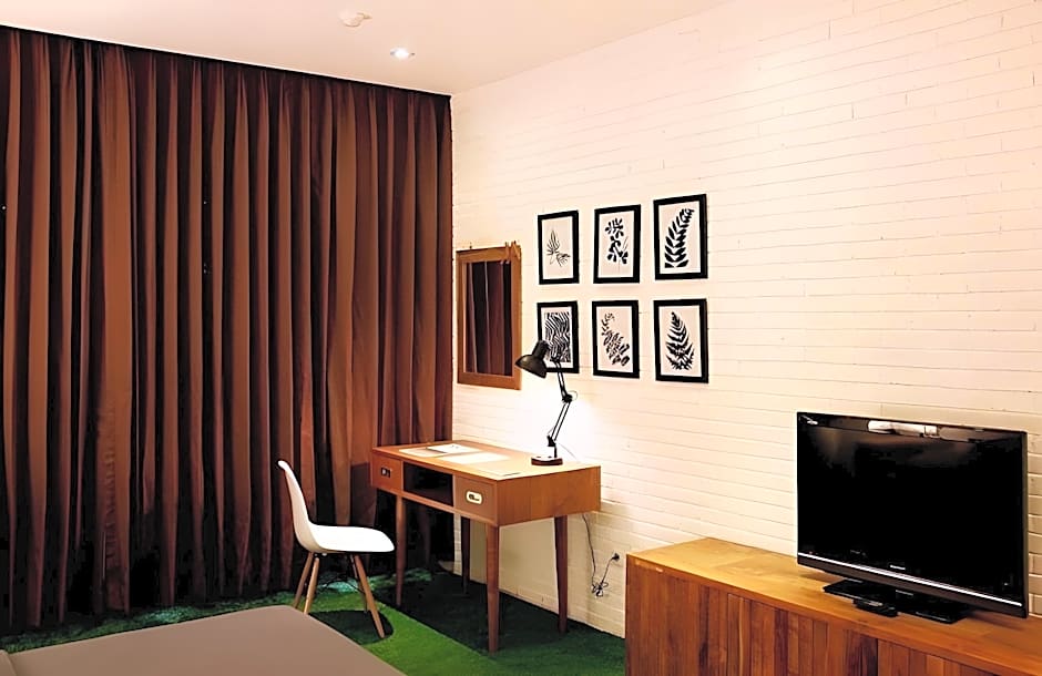 The House Tour Uphill