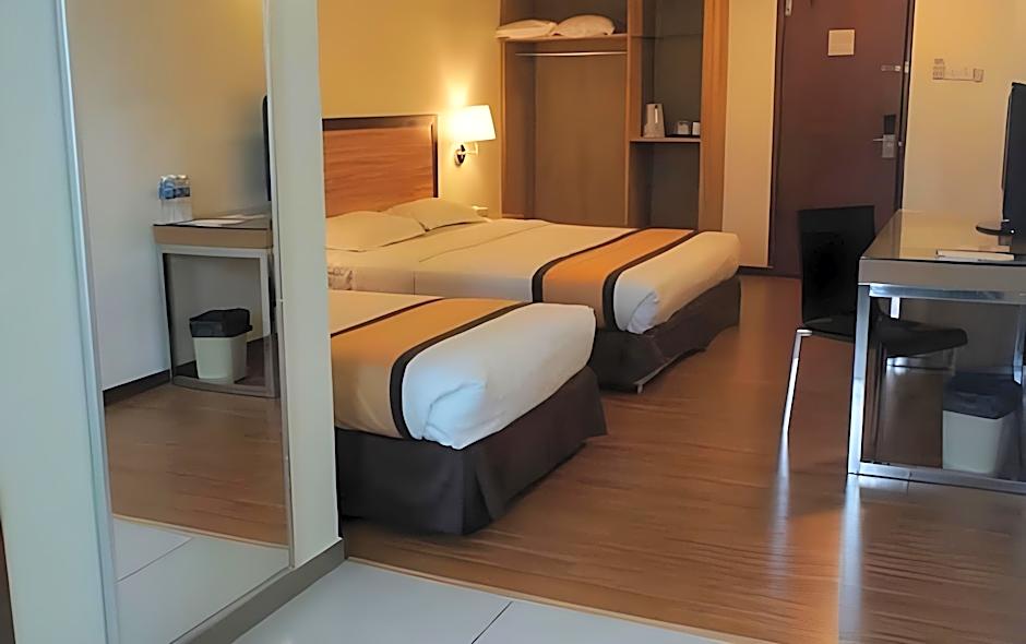 Tyng Garden Hotel