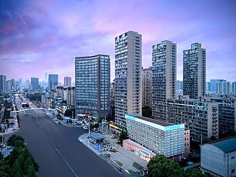 Hanting Hotel Changsha Wanjiali Renmin East Road Metro Station