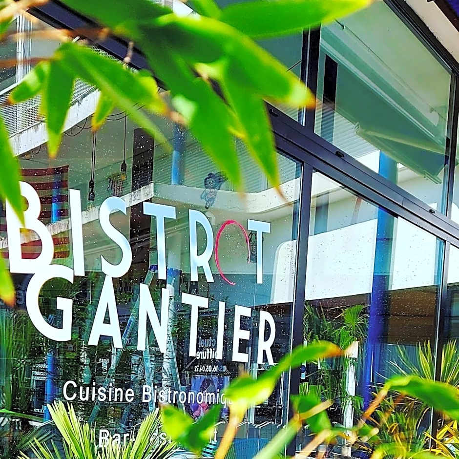 Hotel La Croisette & Restaurant Bistrot Gantier en centre ville