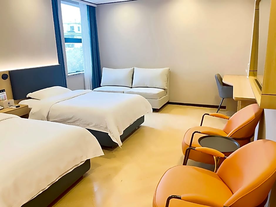 GreenTree Inn Jiaxing Zhapu jiulong Mountain Express Hotel