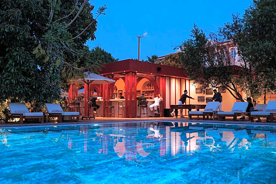 Lill Maison Hotel & City Club