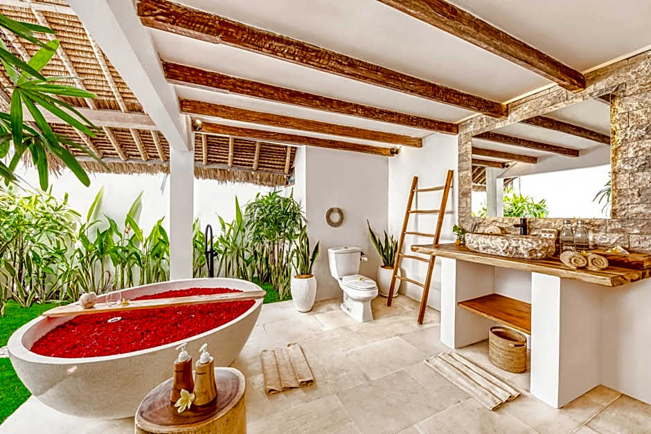 Villa Indigo - 5-BDR with huge pool and garden