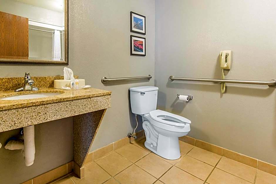 Comfort Suites Fairview Heights - St. Louis