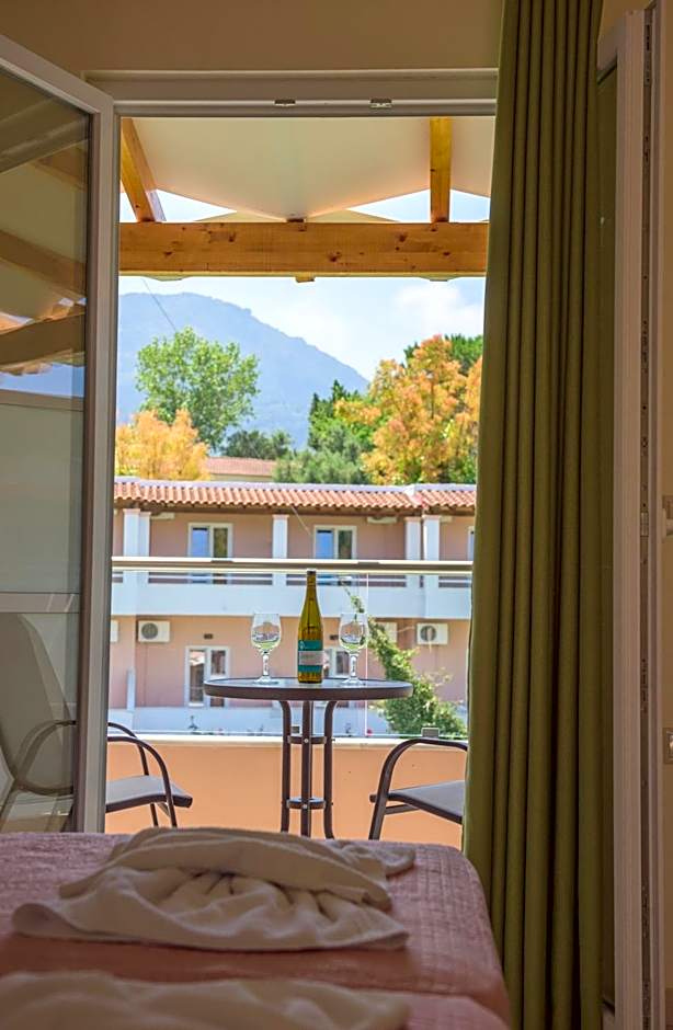 Alkyon Beach Hotel