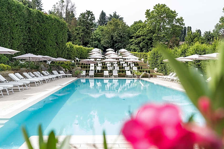 Red's Redaelli Hotel