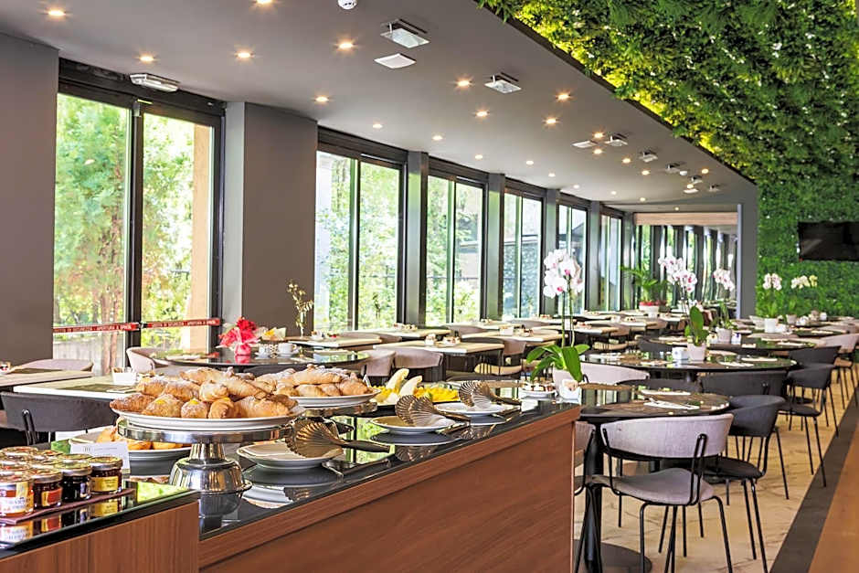 JR Hotels Bologna Amadeus