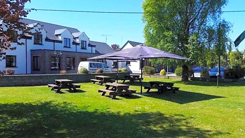 Balreask Bar, Restaurant & Guest Accommodation