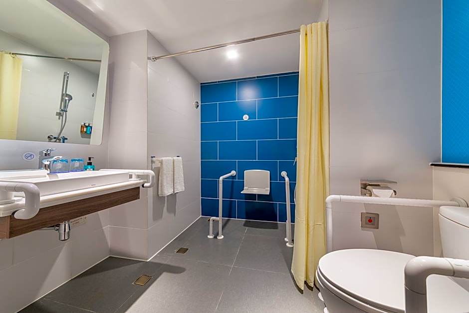 Holiday Inn Express Ningbo City Center By IHG