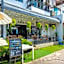 Kata Station Boutique Hotel, Kata Beach