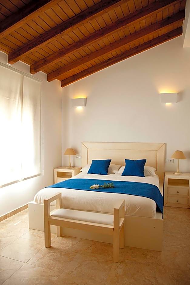 AROHAZ Hotel & Restaurante