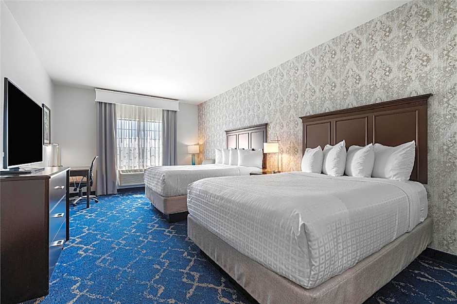 Best Western Plus New Richmond Inn & Suites