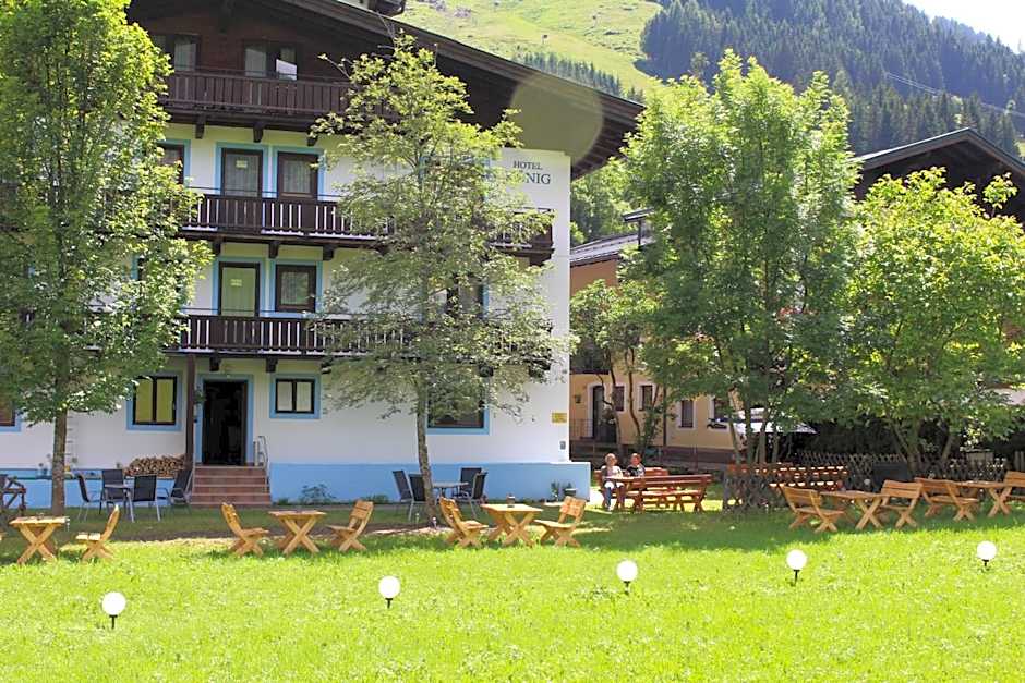 König - Joker Card included in Summer