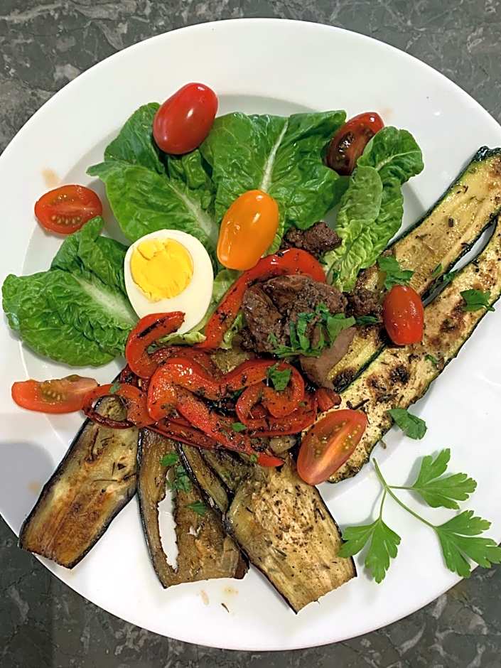 La Vie En Rose - Horses & Dogs House