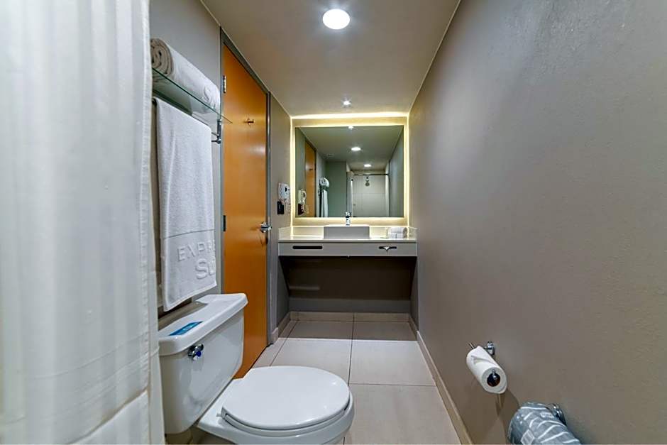 City Express Suites by Marriott Ciudad de México Anzures
