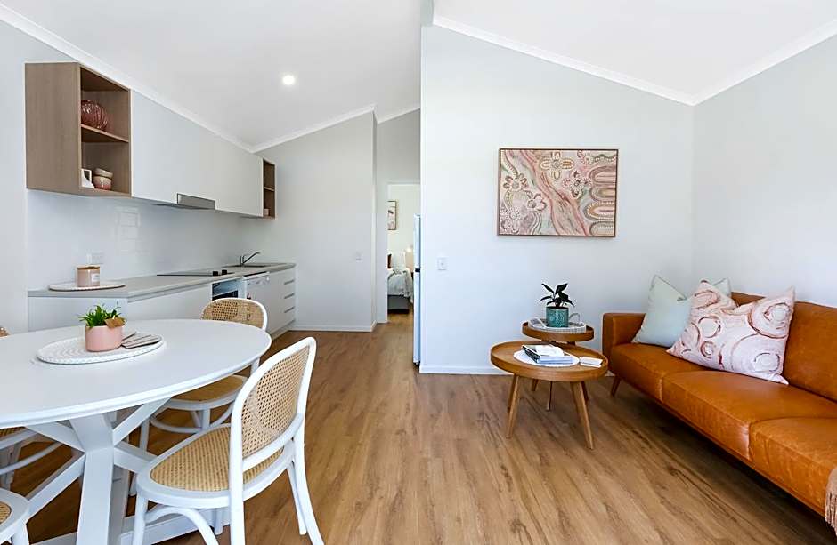 Reflections Ferry Reserve - Holiday Park