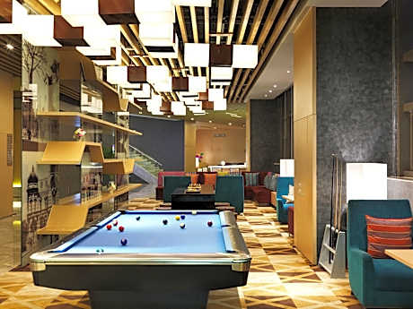 Breezy, Room, 1 King Bed, City View (1 King Bed)