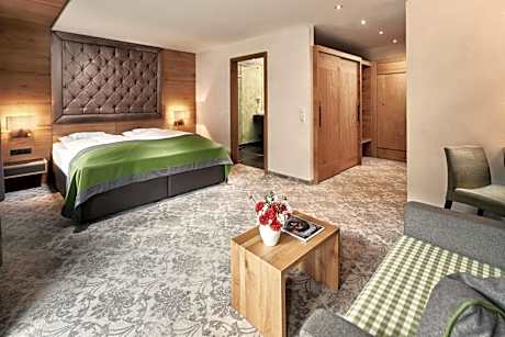 Standard Double or Twin Room with Balcony