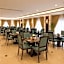 Zaha Al Madina Hotel