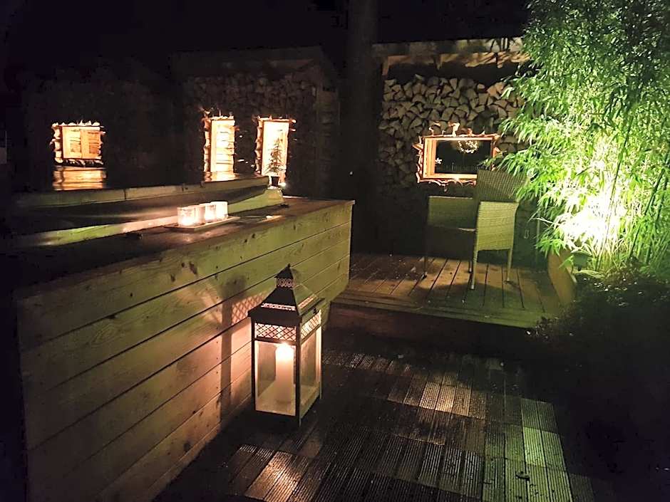 Alpenrose Hotel and Gardens